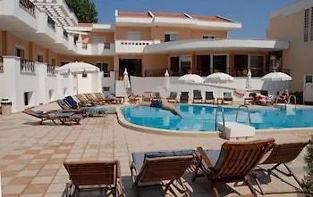 Filia And Hotel 3*